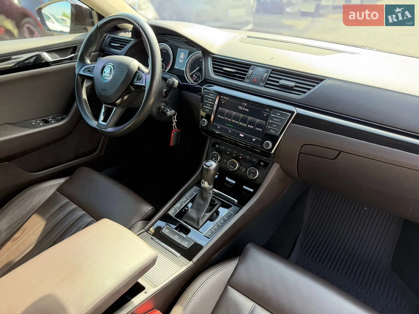 2016 Skoda Superb - мініатюра 43