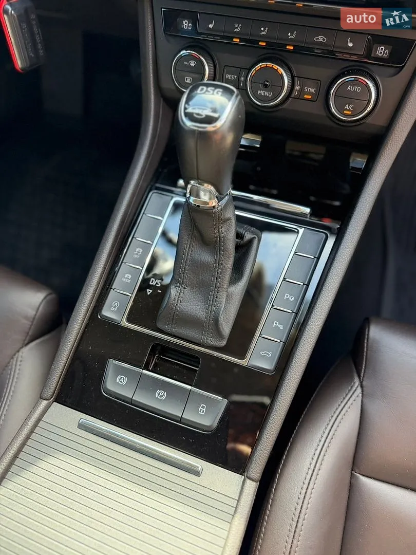 2016 Skoda Superb - мініатюра 47