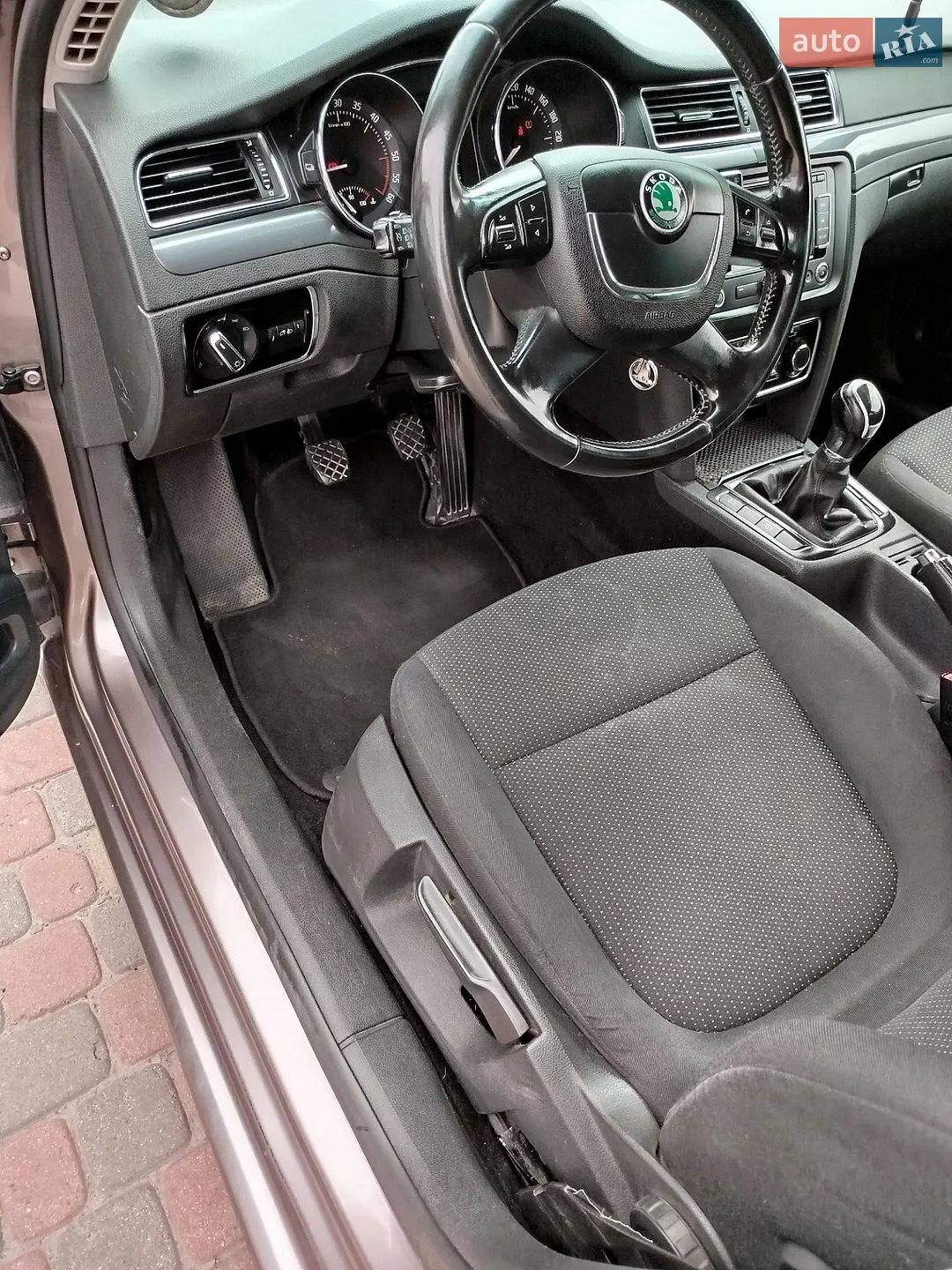 2012 Skoda Superb - мініатюра 8
