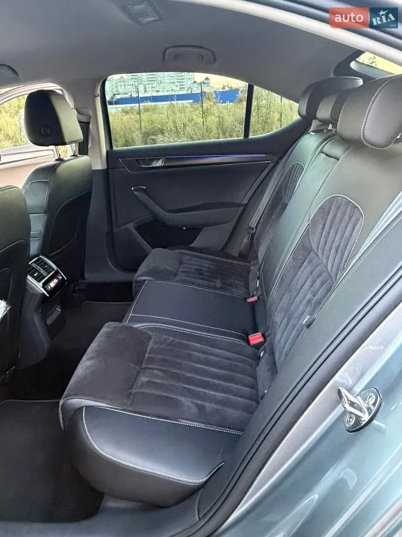 2019 Skoda Superb - мініатюра 36