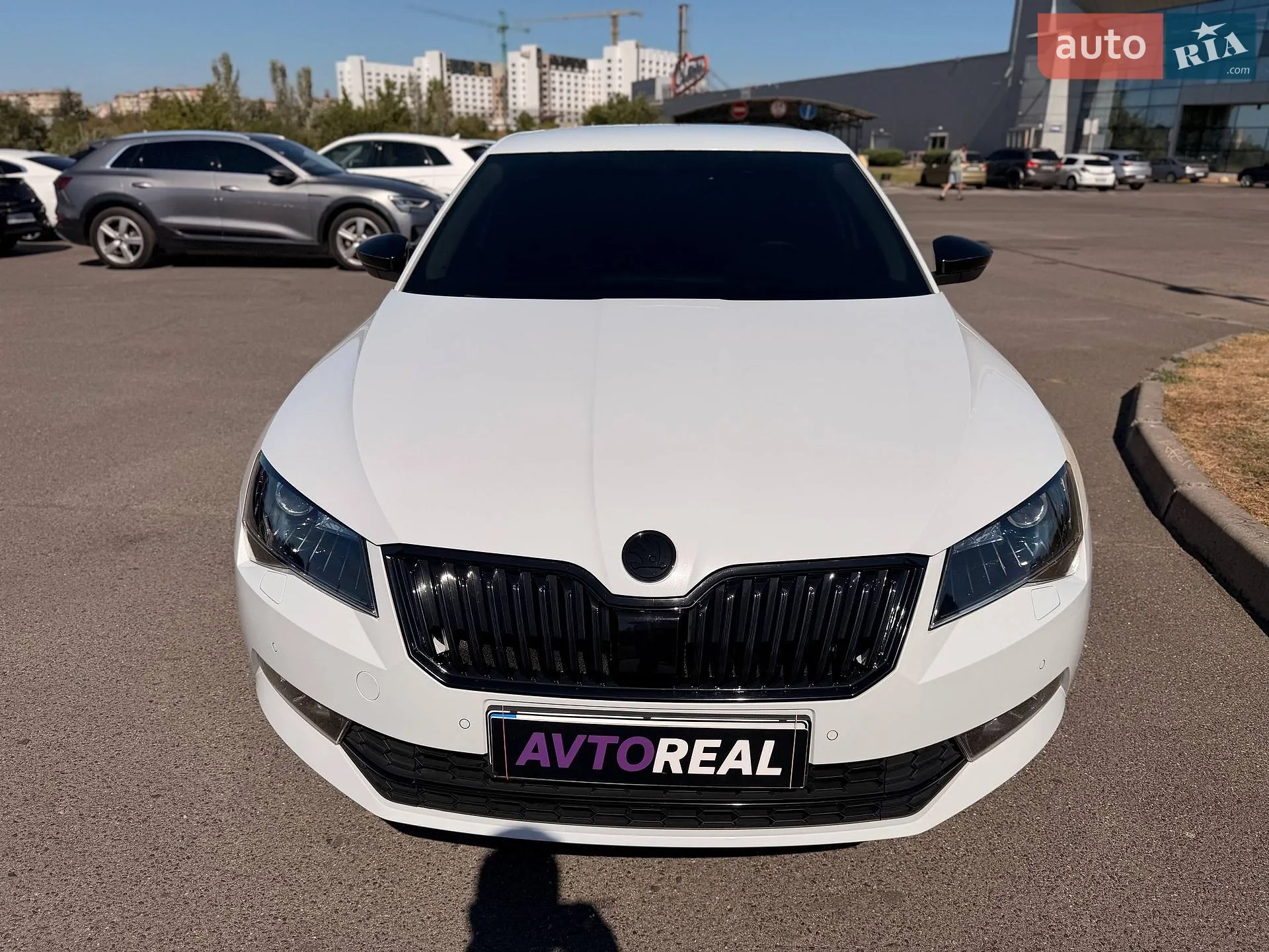 2015 Skoda Superb - мініатюра 17