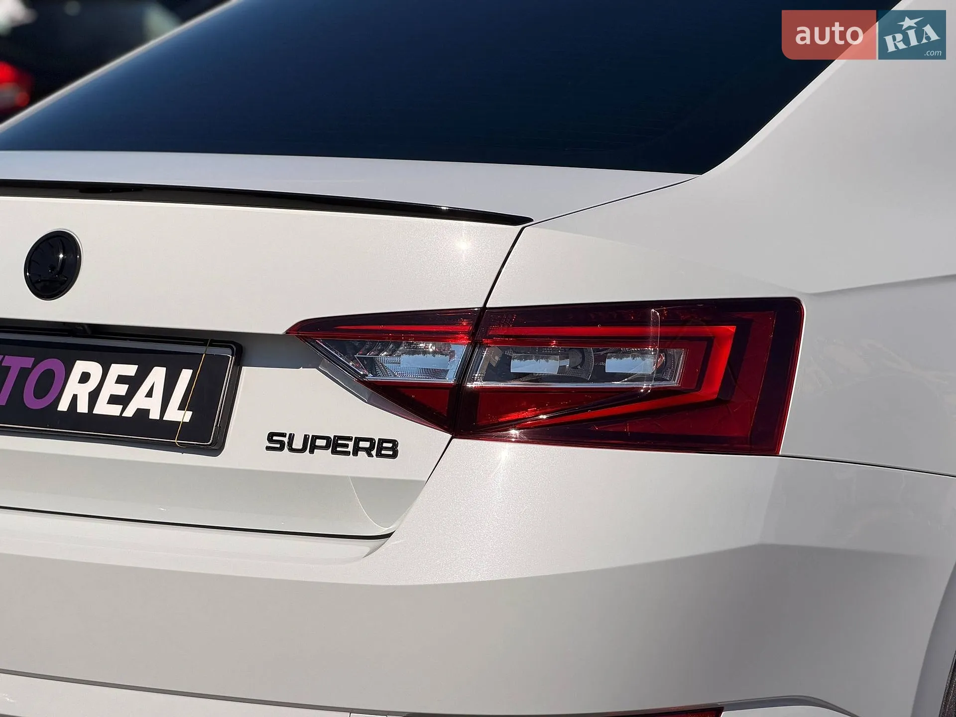 2015 Skoda Superb - мініатюра 27