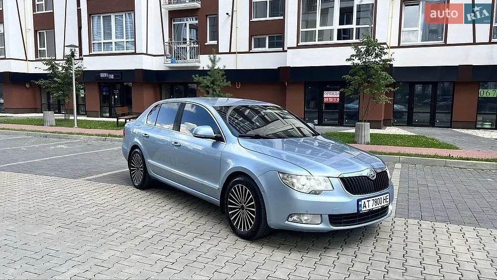 2013 Skoda Superb - мініатюра 8