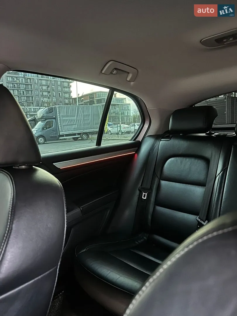 2014 Skoda Superb - мініатюра 10
