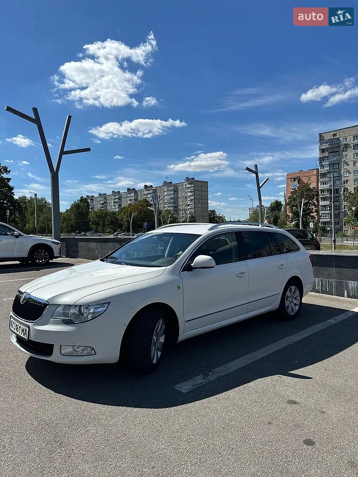 2012 Skoda Superb - мініатюра 24