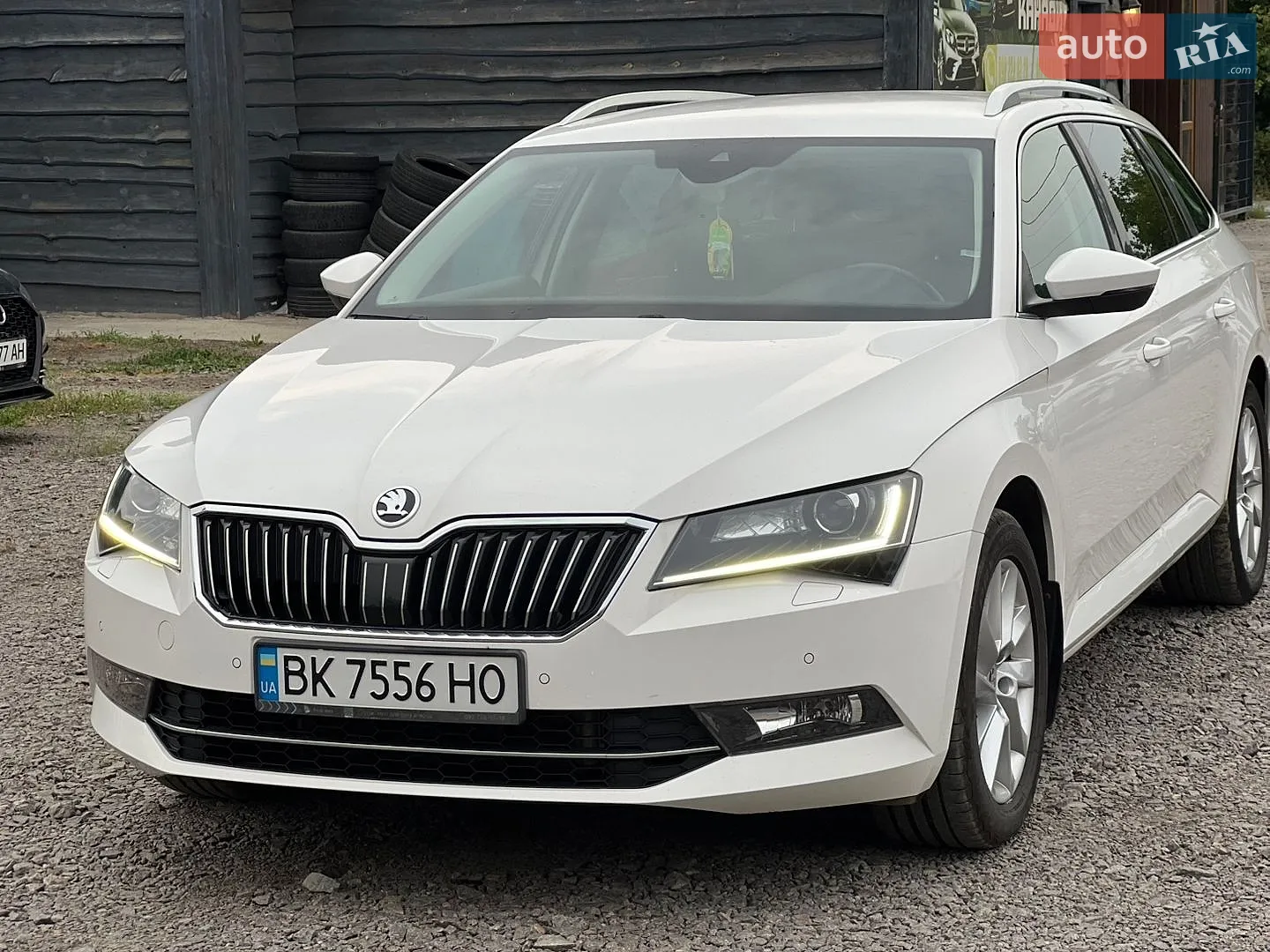 2017 Skoda Superb - фото 1