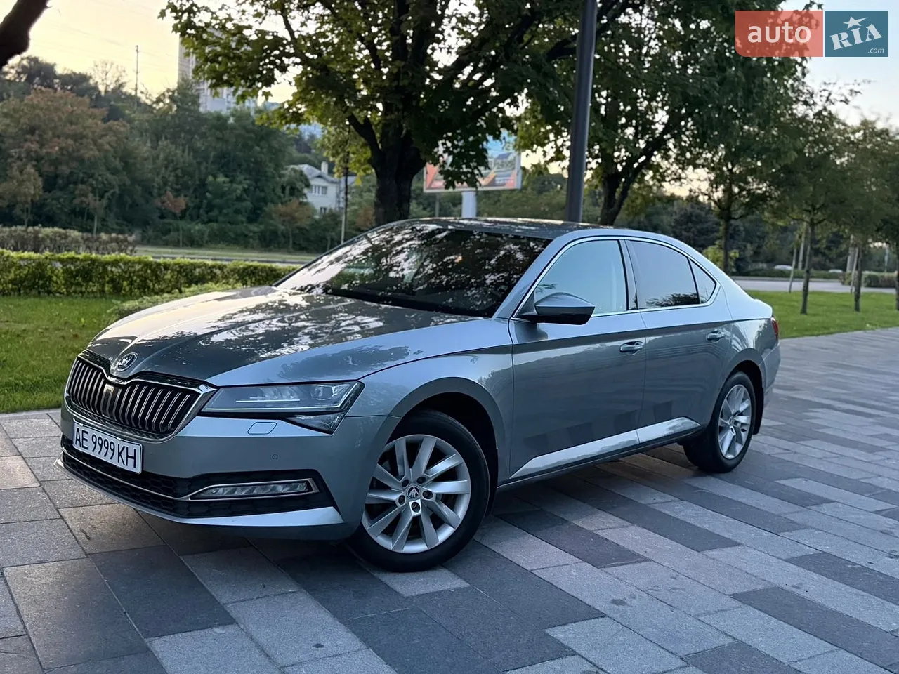 2017 Infiniti QX30 - мініатюра 54
