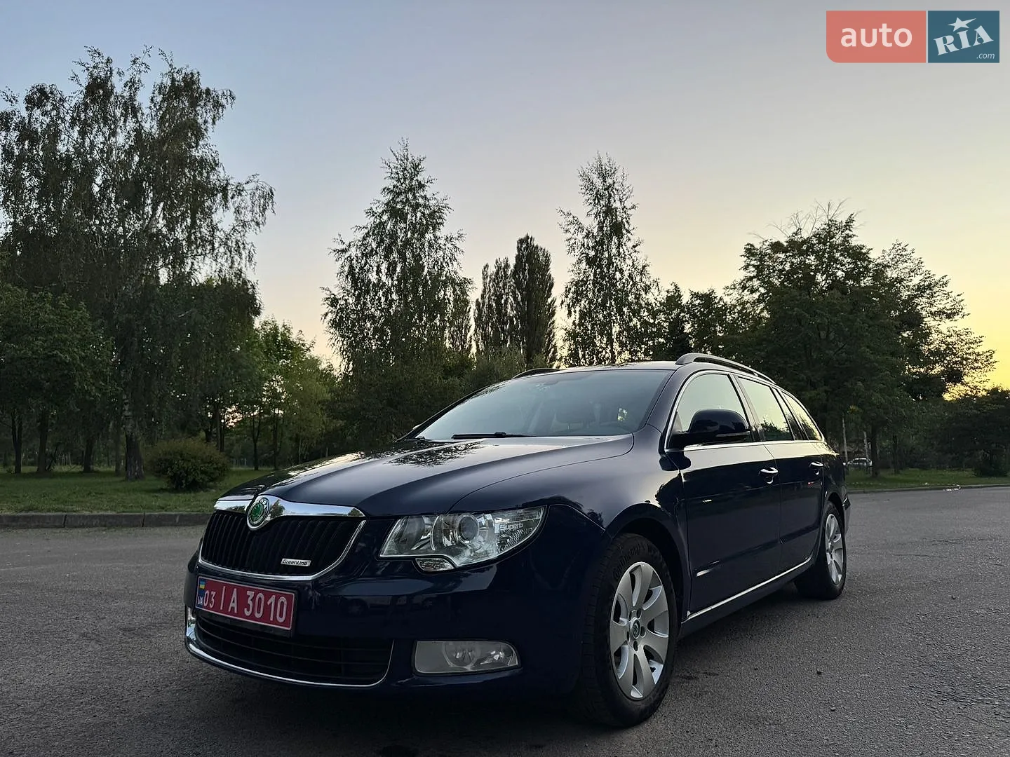 2012 Skoda Superb - мініатюра 2