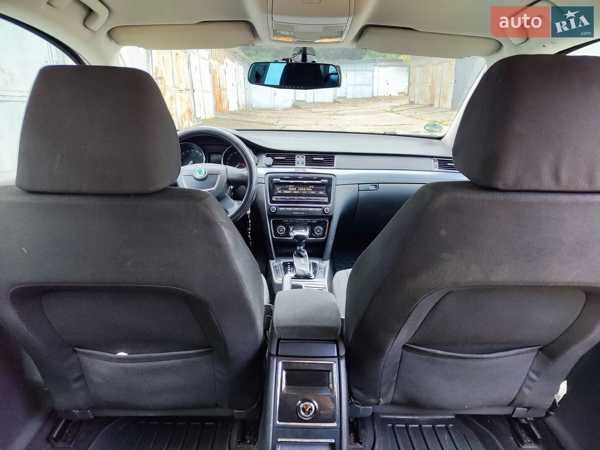 2010 Skoda Superb - мініатюра 24