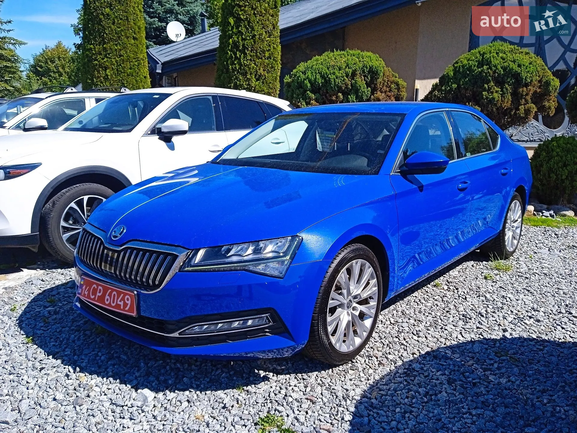 2022 Skoda Superb - фото 1