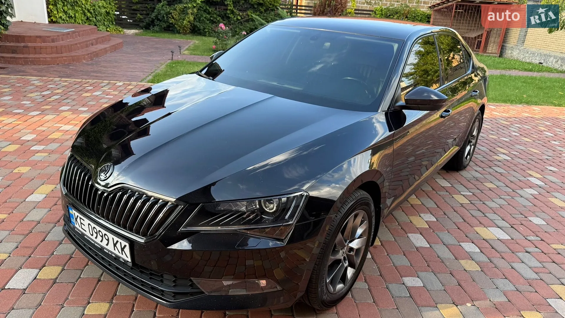 2018 Skoda Superb - мініатюра 2