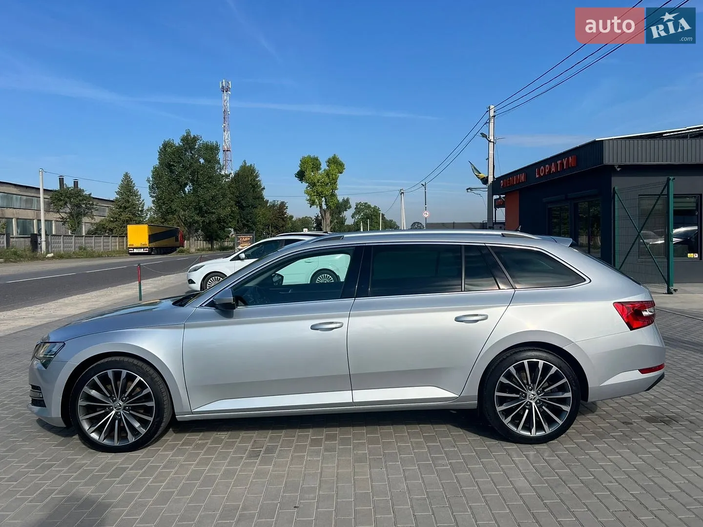 2022 Skoda Superb - мініатюра 4