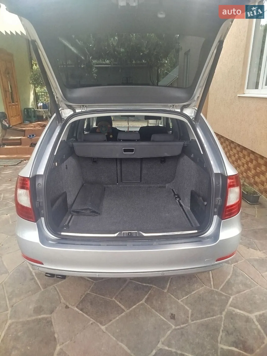 2011 Skoda Superb - мініатюра 15