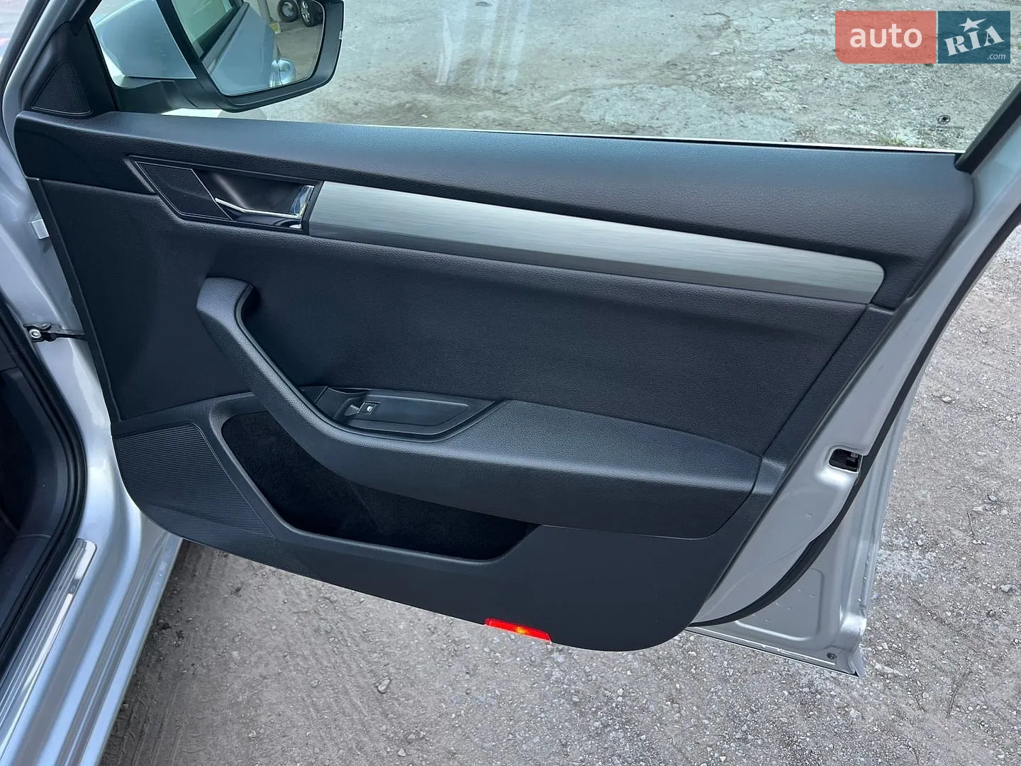 2015 Skoda Superb - мініатюра 39