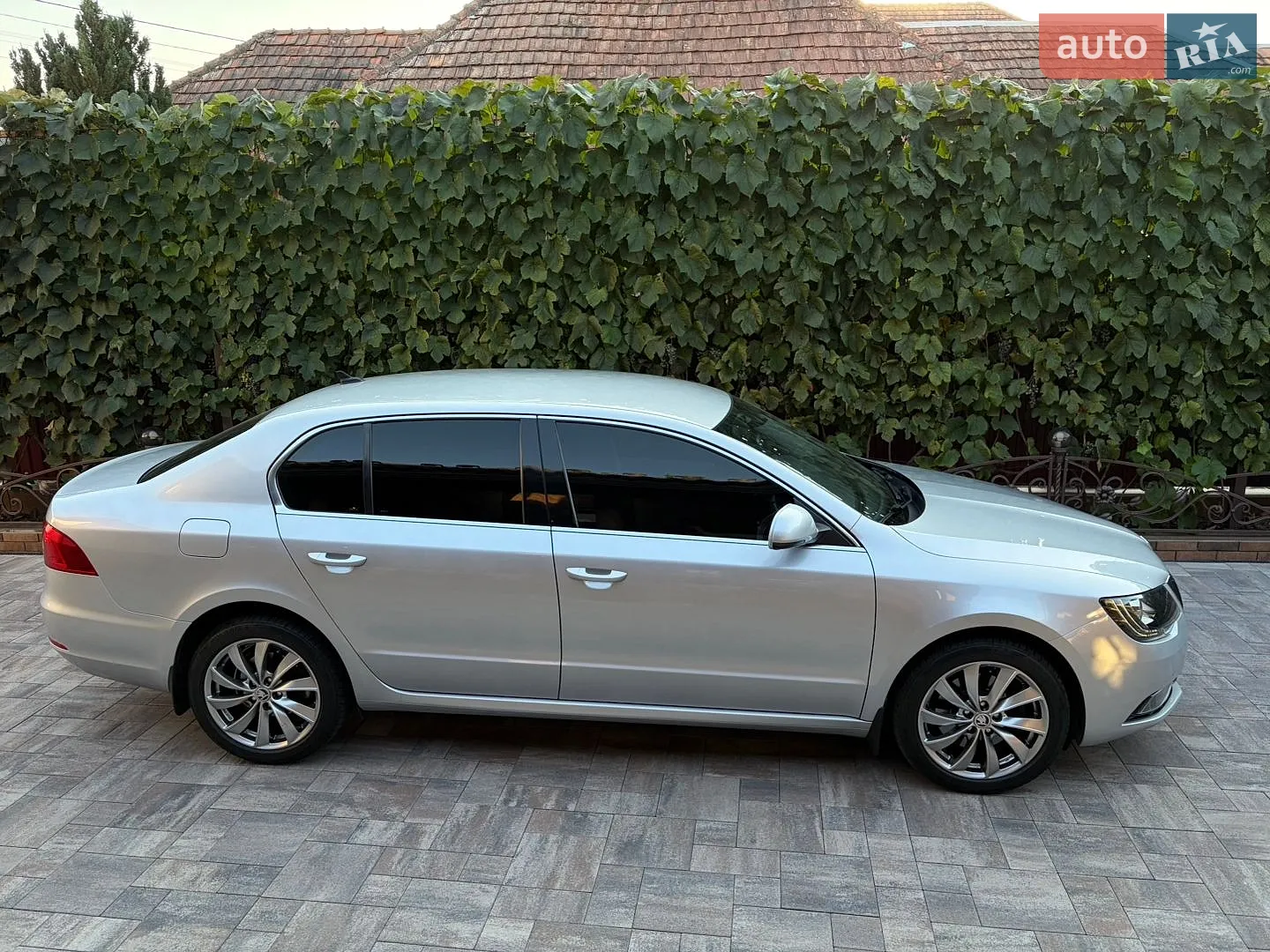 2014 Skoda Superb - мініатюра 4