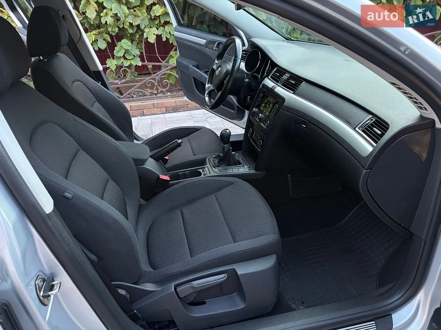 2014 Skoda Superb - мініатюра 28
