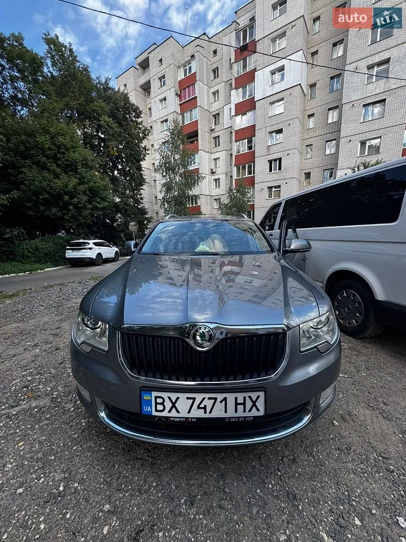 2012 Skoda Superb - фото 1
