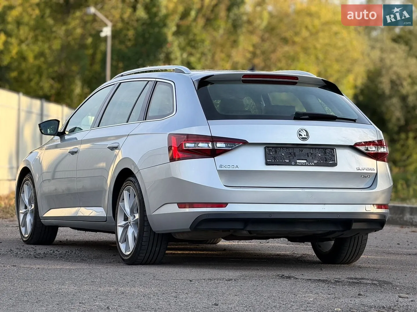 2018 Skoda Superb - мініатюра 10