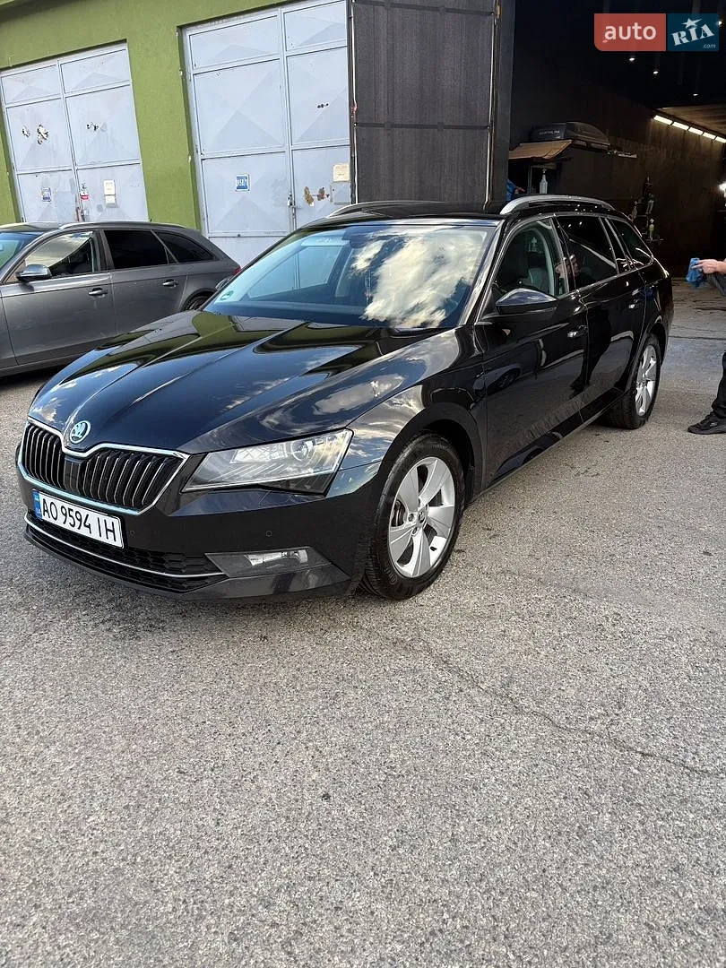 2016 Skoda Superb - мініатюра 3