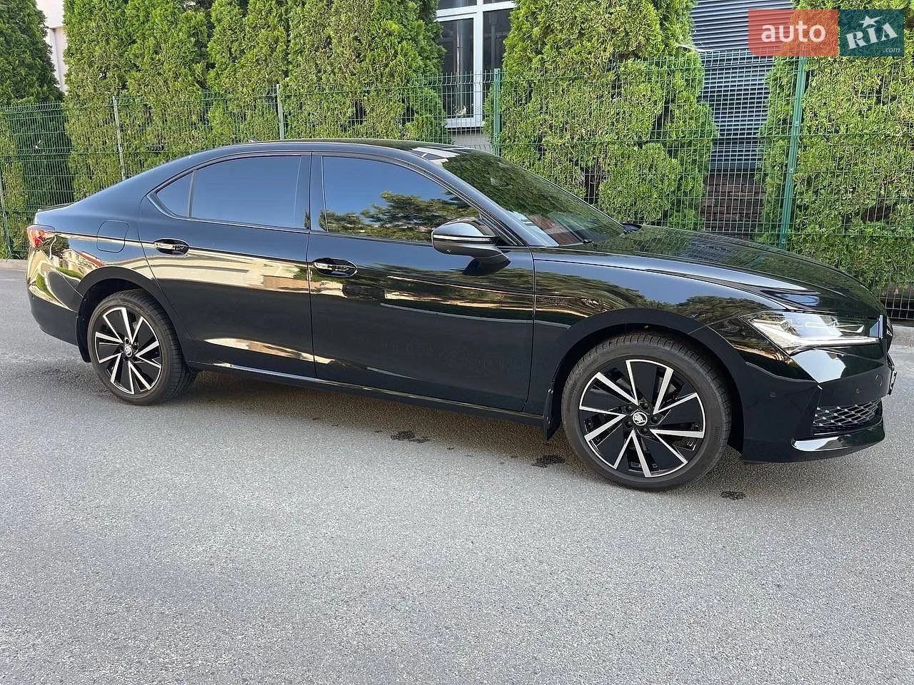 2025 Skoda Superb - мініатюра 10