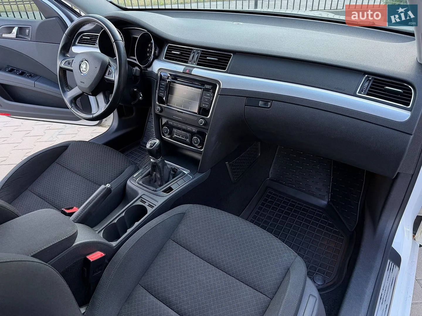 2013 Skoda Superb - мініатюра 13