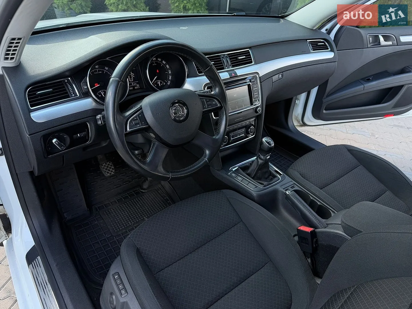 2013 Skoda Superb - мініатюра 7