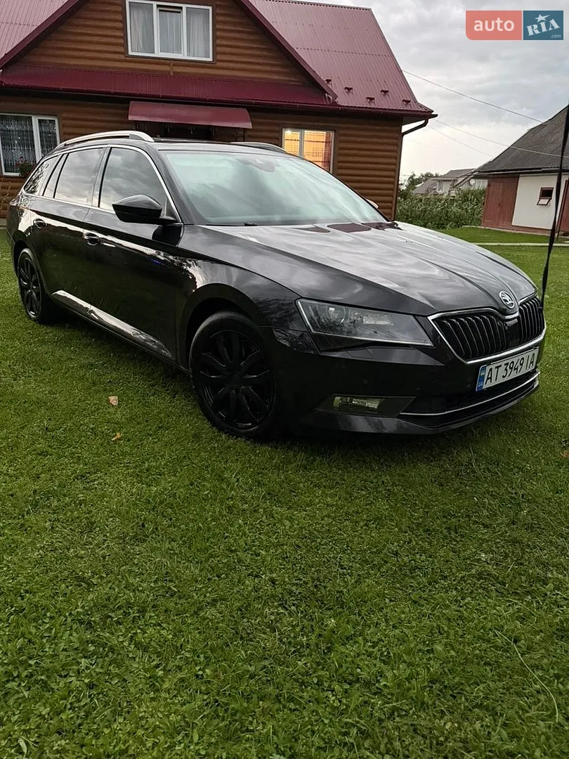 2017 Skoda Superb - мініатюра 3