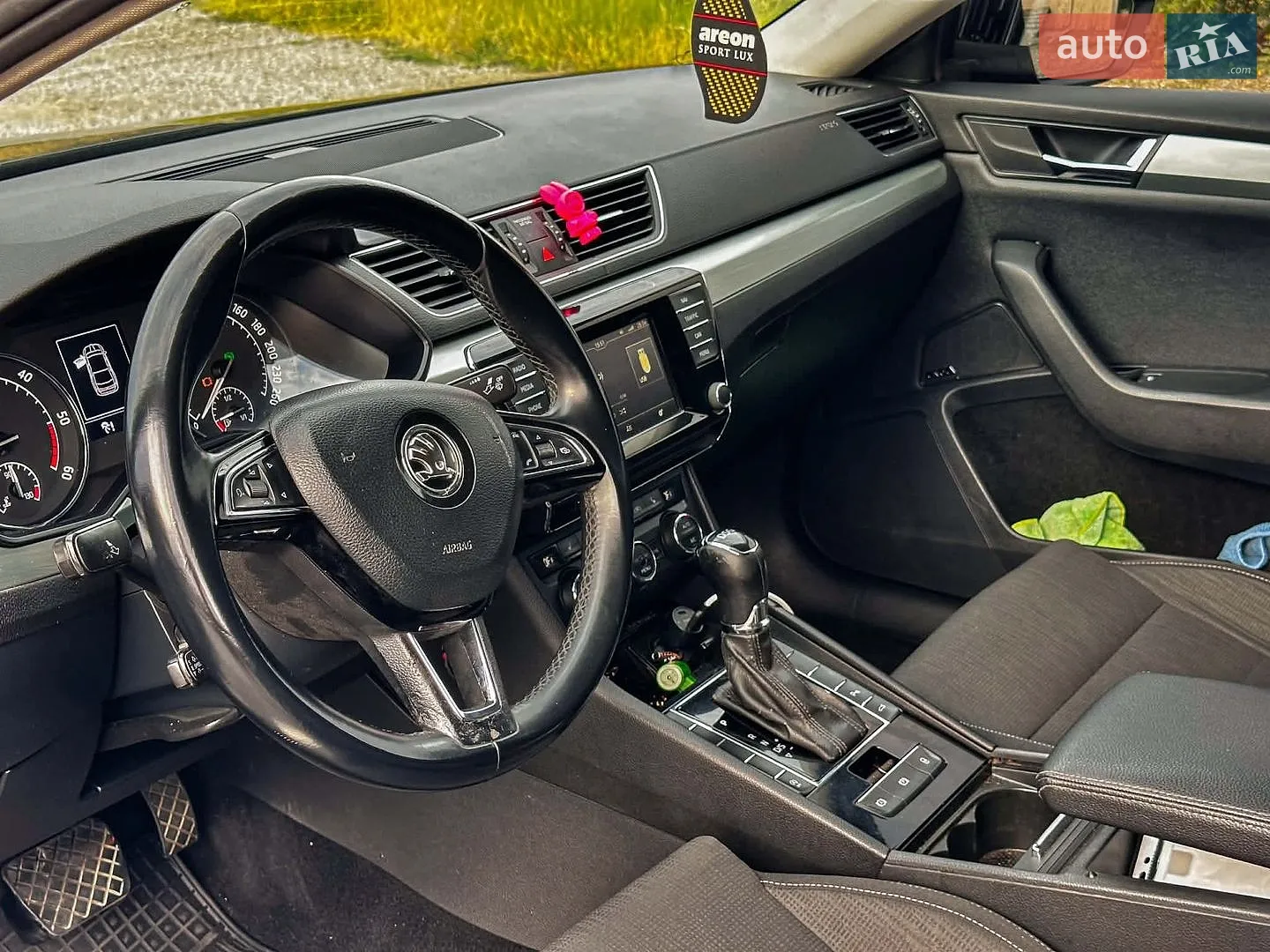2016 Skoda Superb - мініатюра 4
