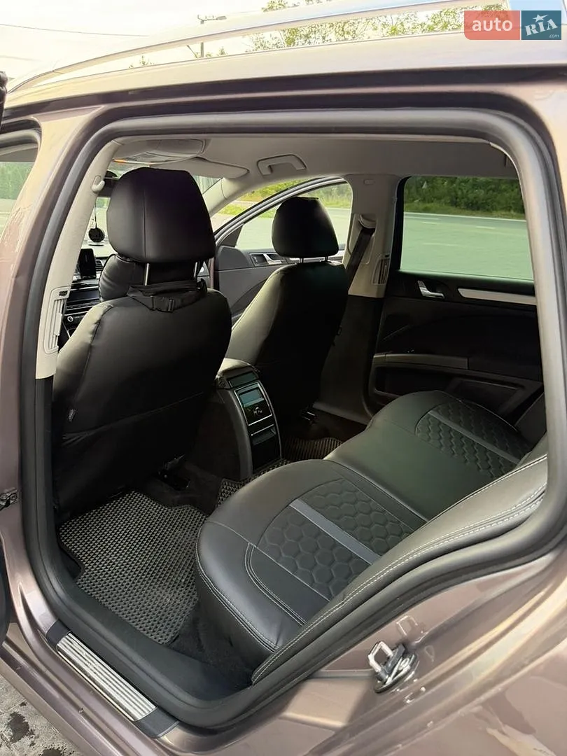 2010 Skoda Superb - мініатюра 19