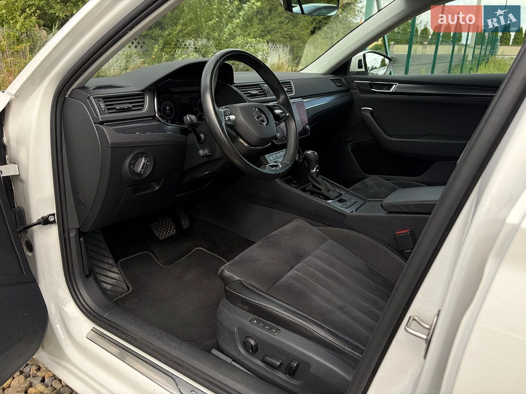 2021 Skoda Superb - мініатюра 40