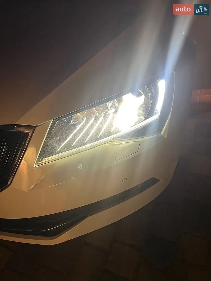 2016 Skoda Superb - мініатюра 43