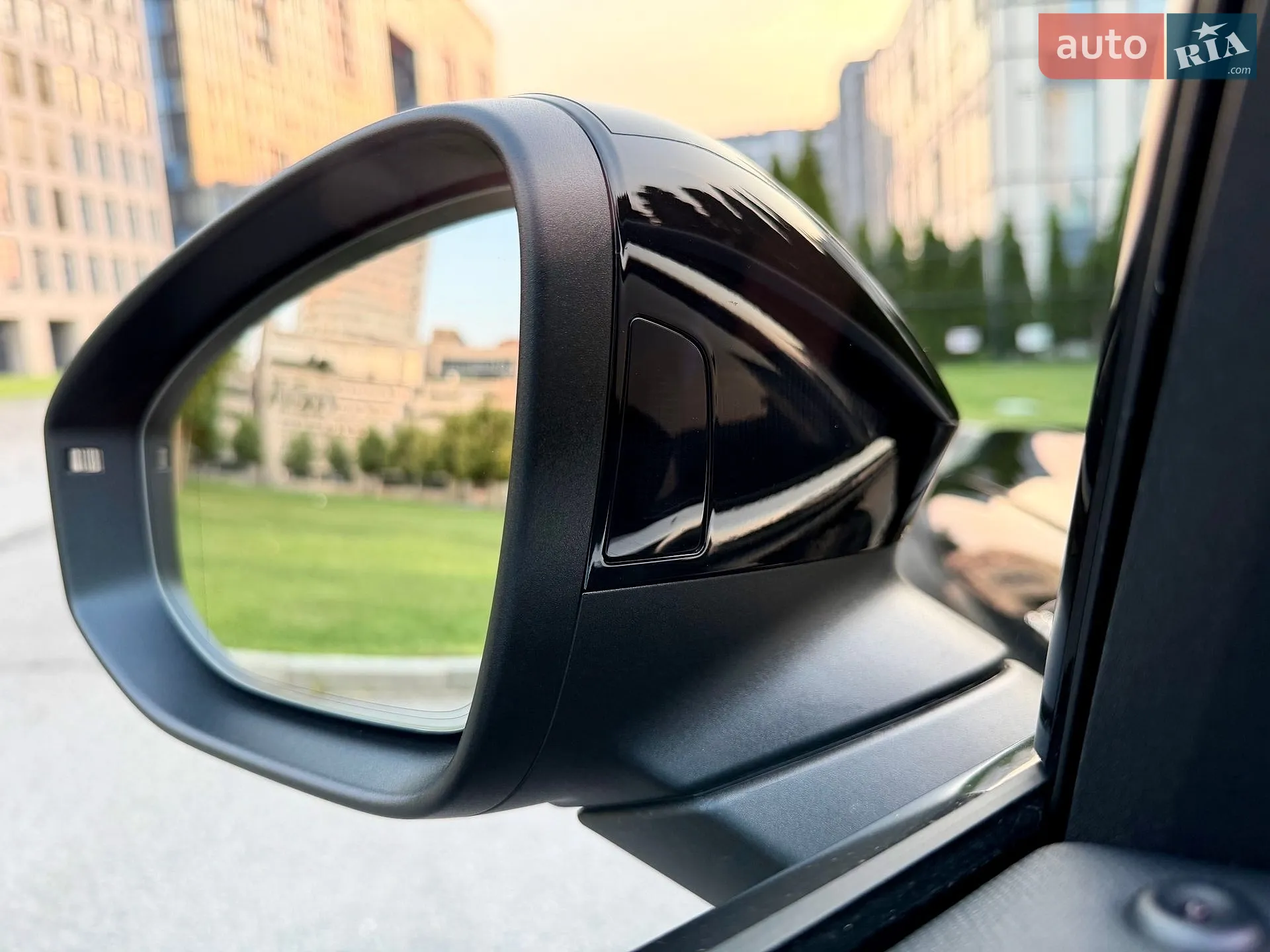 2025 Skoda Superb - мініатюра 9