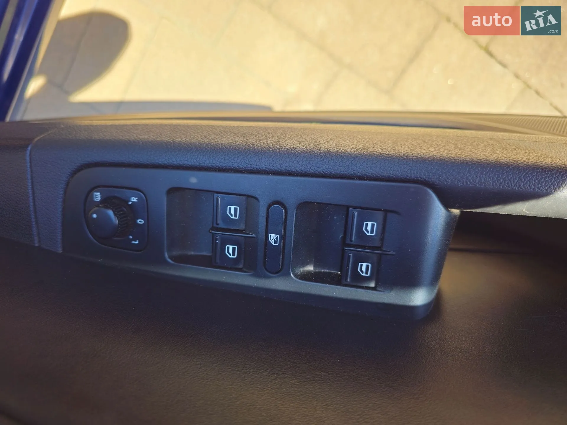 2010 Skoda Superb - мініатюра 29