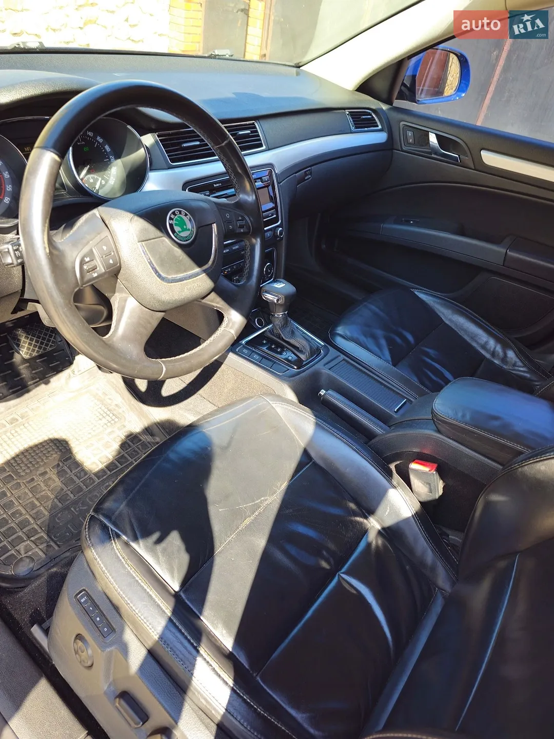 2010 Skoda Superb - мініатюра 35