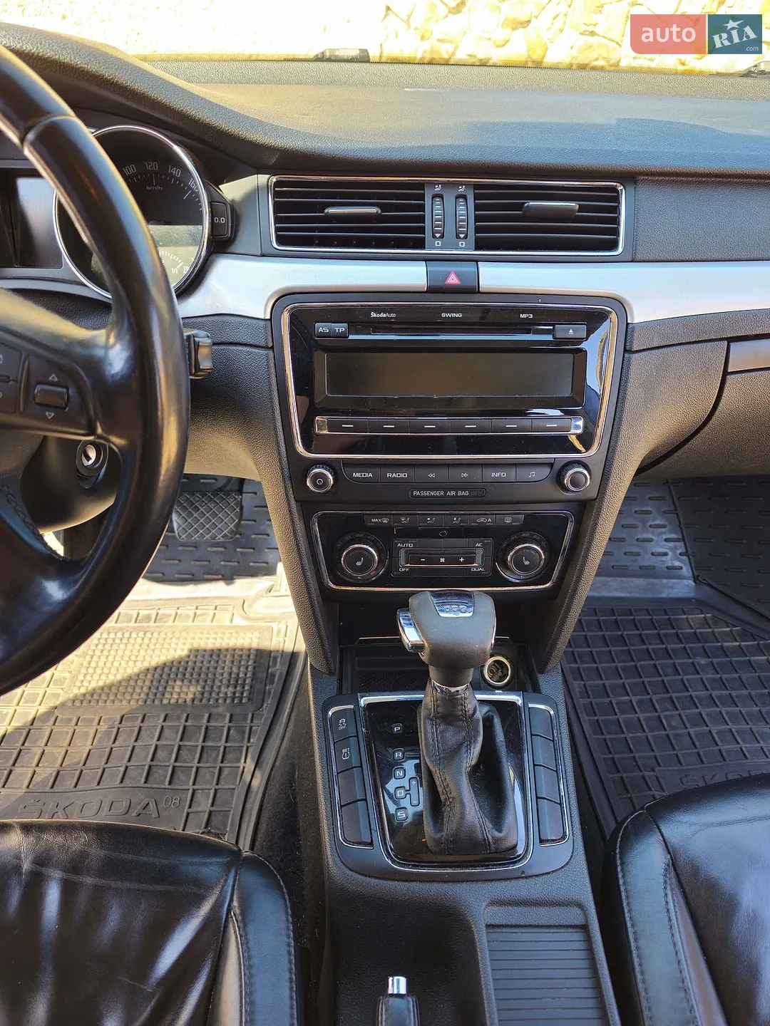 2010 Skoda Superb - мініатюра 50