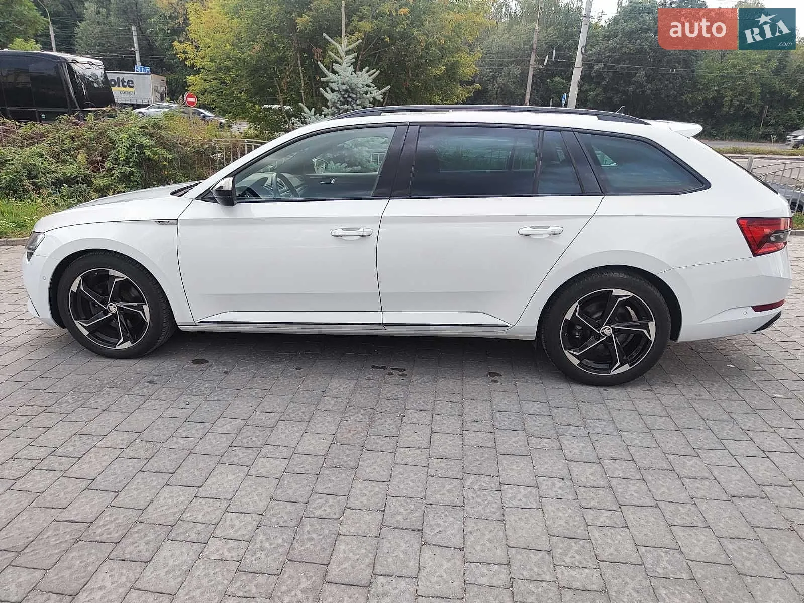 2019 Skoda Superb - мініатюра 5