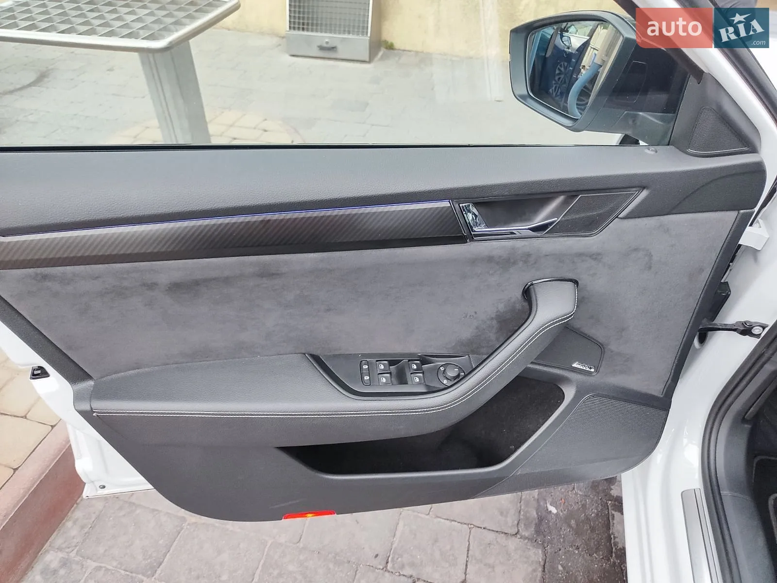 2019 Skoda Superb - мініатюра 23