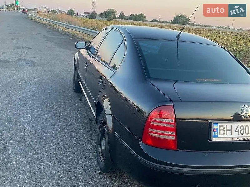 Skoda Superb 2006