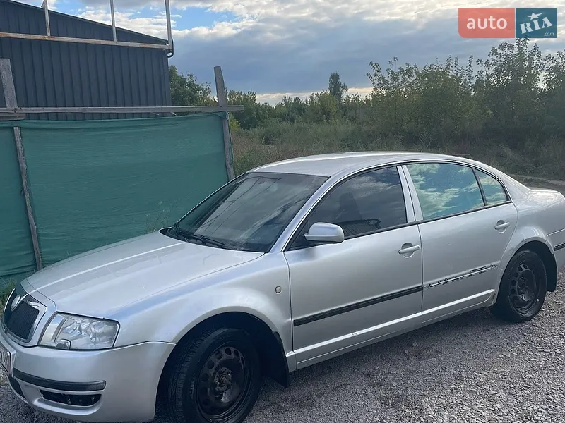 Skoda Superb 2002