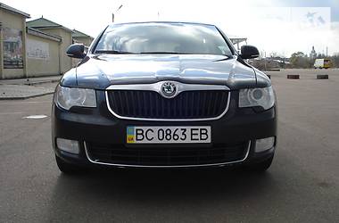 Седан Skoda Superb 2009 в Сколе