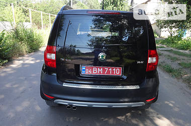 Внедорожник / Кроссовер Skoda Yeti 2012 в 