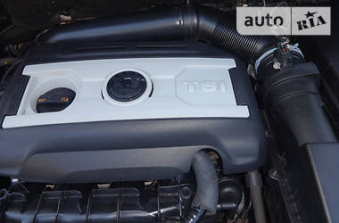 Внедорожник / Кроссовер Skoda Yeti 2012 в 