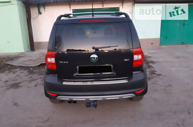 Внедорожник / Кроссовер Skoda Yeti 2011 в Чернигове