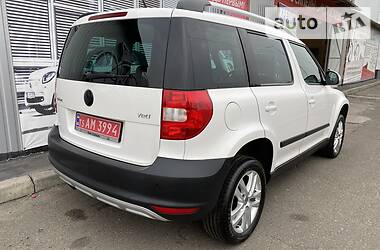 Внедорожник / Кроссовер Skoda Yeti 2011 в Киеве