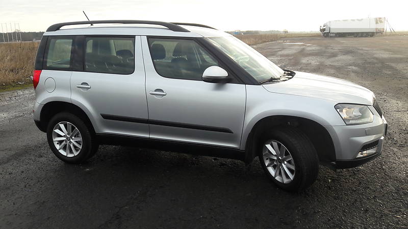 Позашляховик / Кросовер Skoda Yeti 2017 в Радивиліві