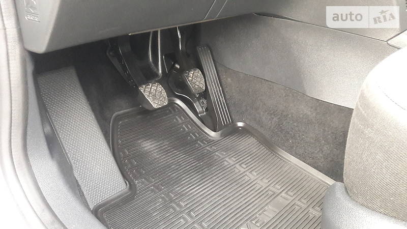 Позашляховик / Кросовер Skoda Yeti 2017 в Радивиліві