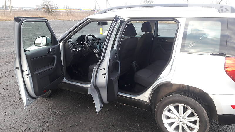 Позашляховик / Кросовер Skoda Yeti 2017 в Радивиліві