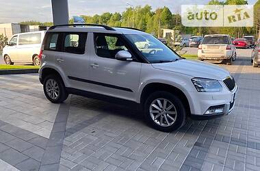 Внедорожник / Кроссовер Skoda Yeti 2015 в Львове