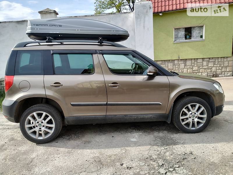 Позашляховик / Кросовер Skoda Yeti 2011 в Львові