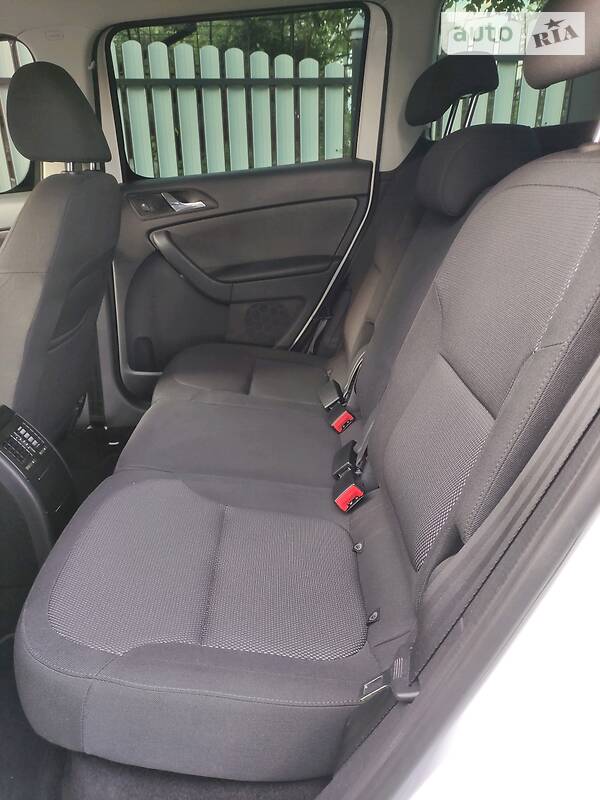 Внедорожник / Кроссовер Skoda Yeti 2013 в Дрогобыче